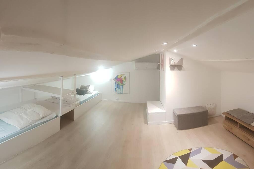 L'Escala Arles Centre Apartment Екстериор снимка